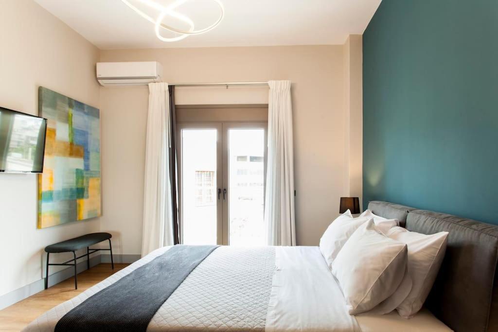 Minimal Loft Art With Sea View Over Heraklion Harbour Екстериор снимка